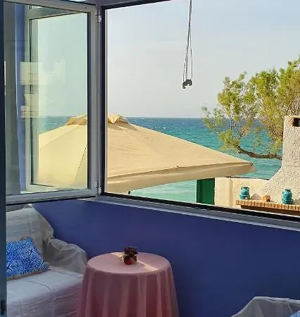 Xylokastro Beachfront Residence Exterior photo